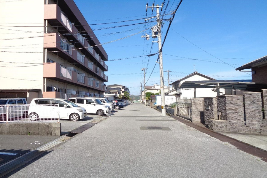 西高須近隣の閑静な住宅地