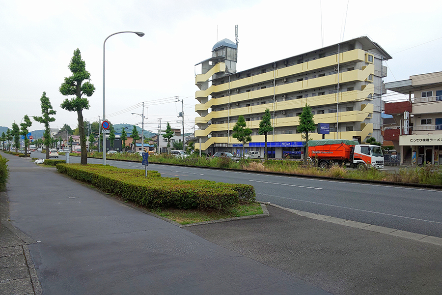 アパマンショップ土佐道路店